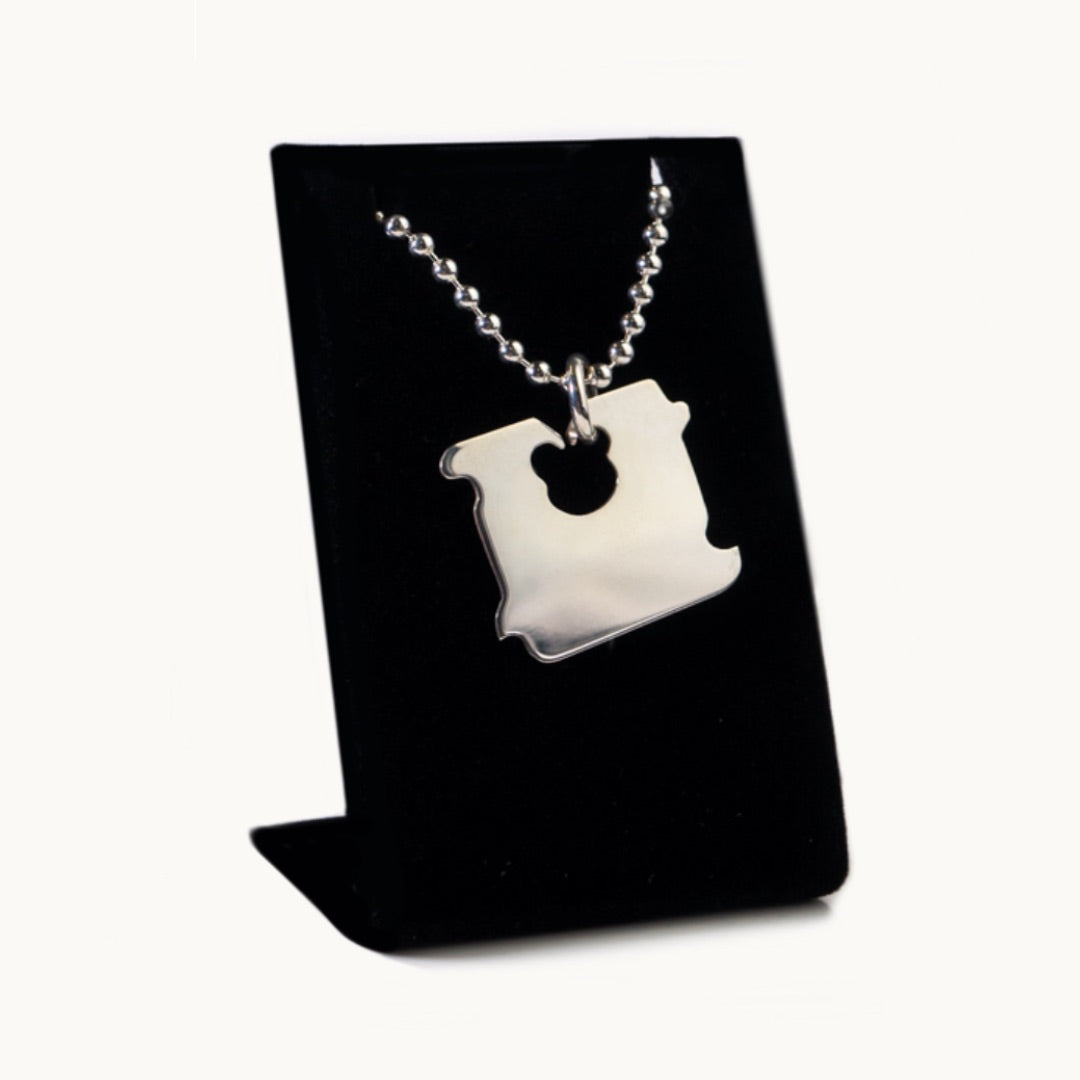 Bread Clip Pendant 1x1