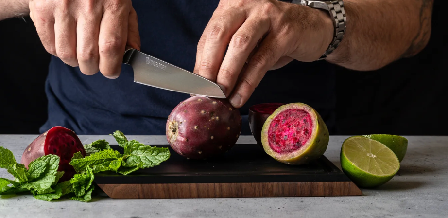 9"x6" SteelCore Cutting Board by STEELPORT