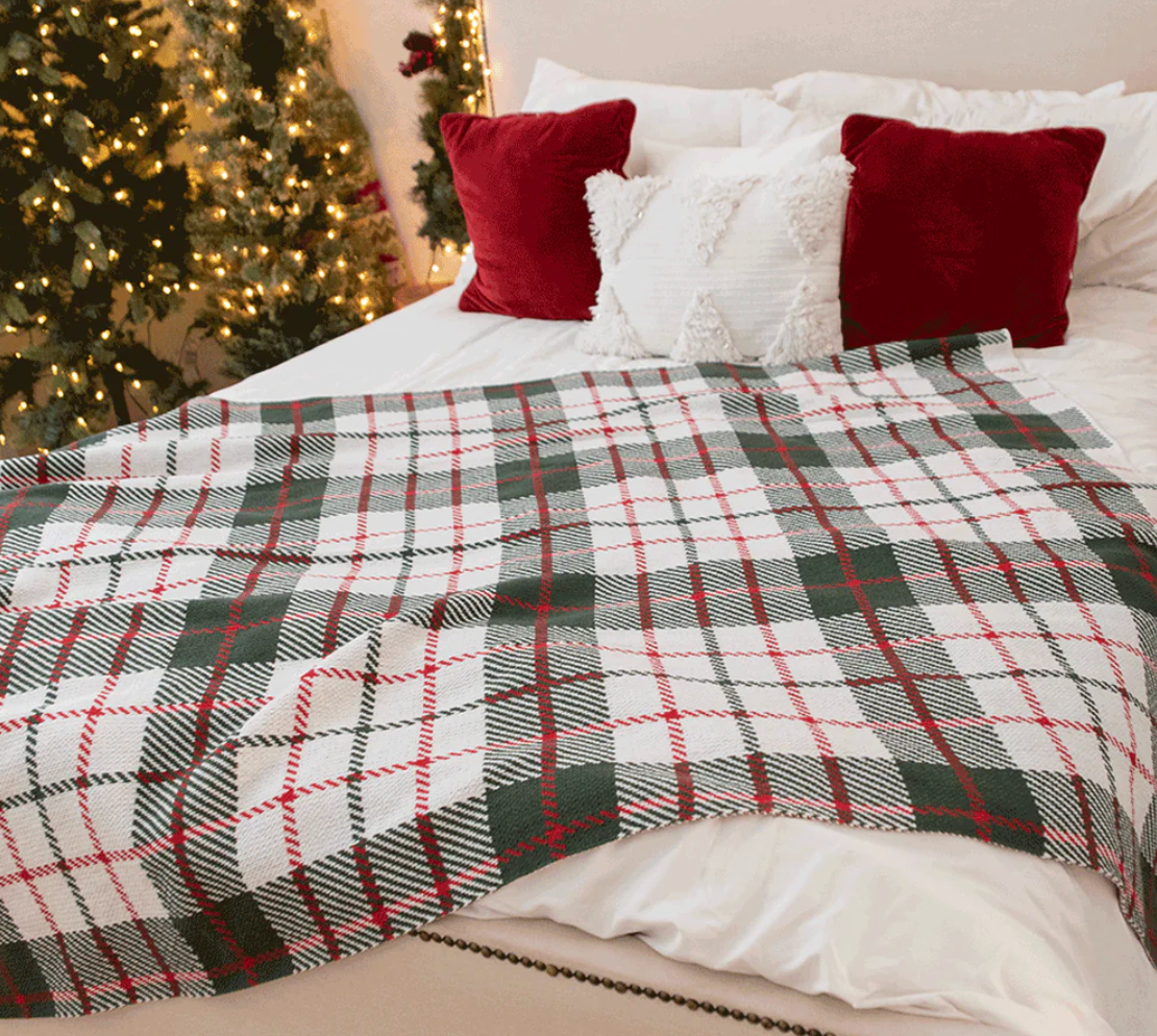 Duncan Throw (white) by Seek & Swoon