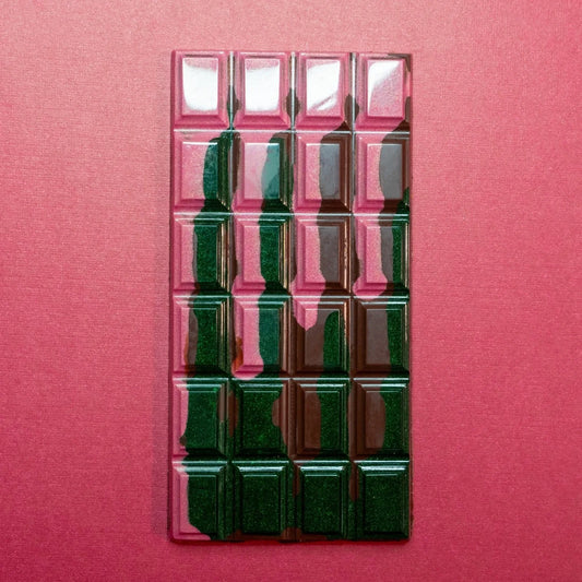 Strawberry Lime Salt Bar by Chocolatespiel