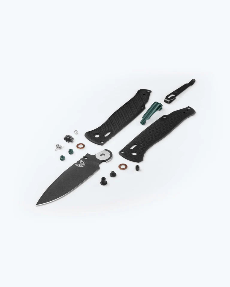534BK Bugout Vapyr by Benchmade