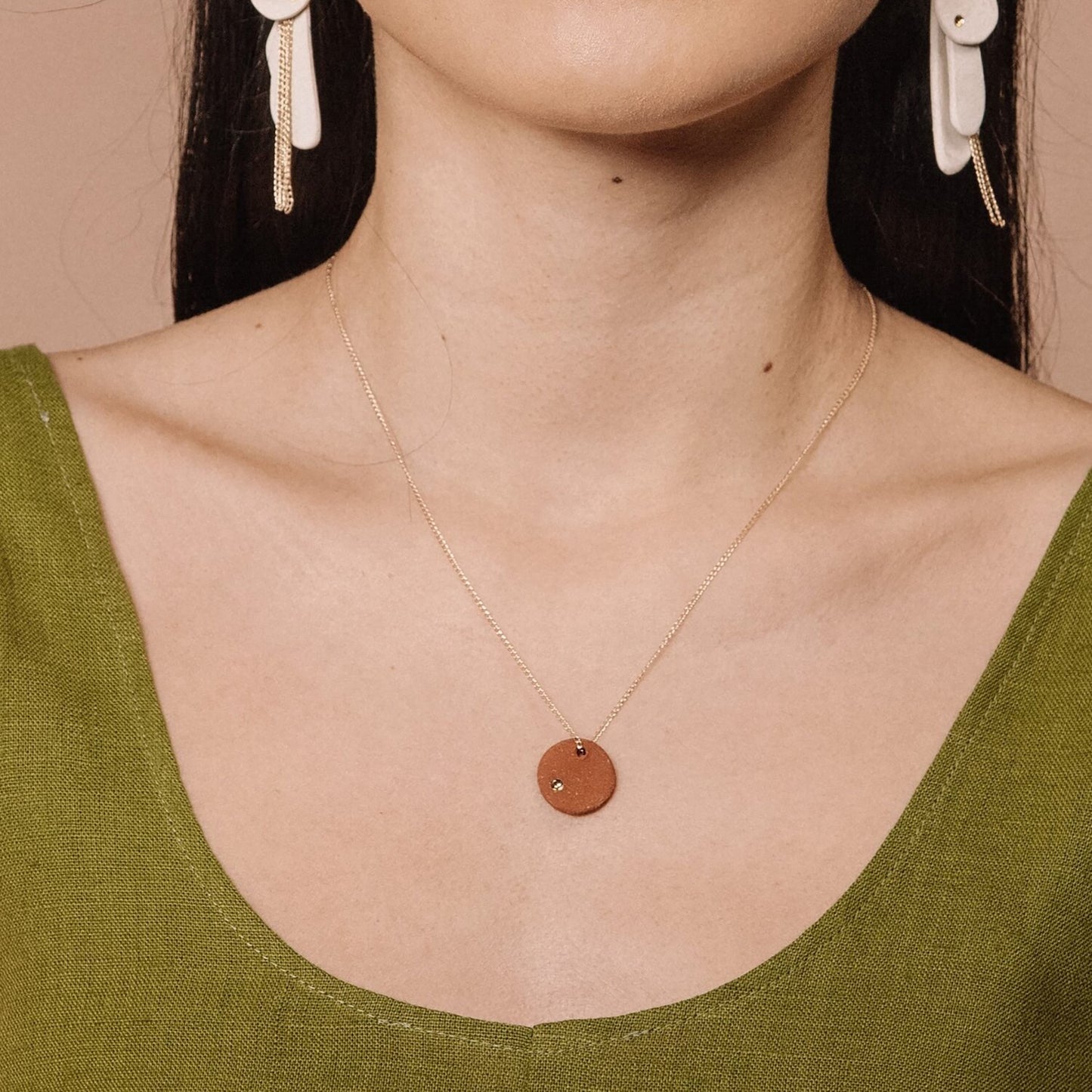 Barrow Vela Necklace