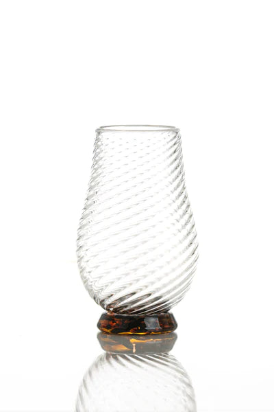 Hand Blown Neat Pour Glass by Bull in China